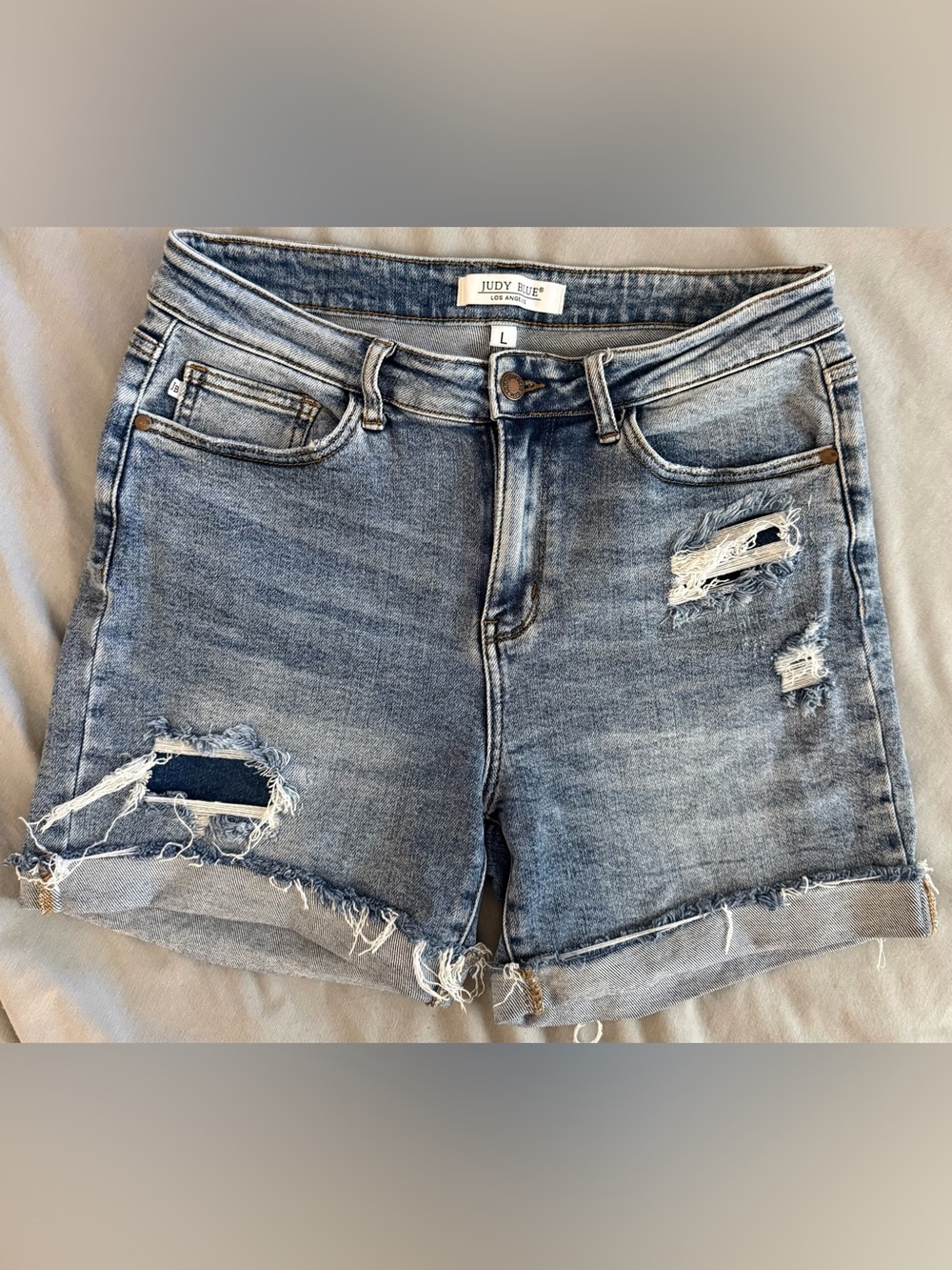 Judy Blue Women's Distressed Denim Shorts in Size Large